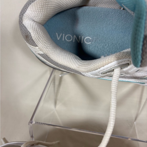 Vionic Women's Classic White Leather Walker Sneaker Size 6.5 - Picture 7 of 12